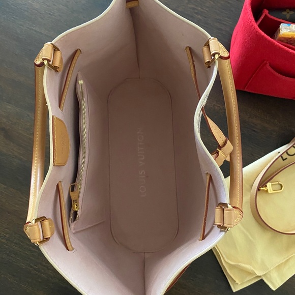 LOUIS VUITTON Girolata Azur - Picture 5 of 14